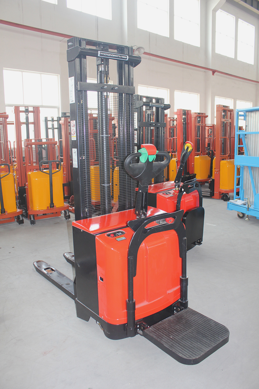 FSEM full electric stacker 3